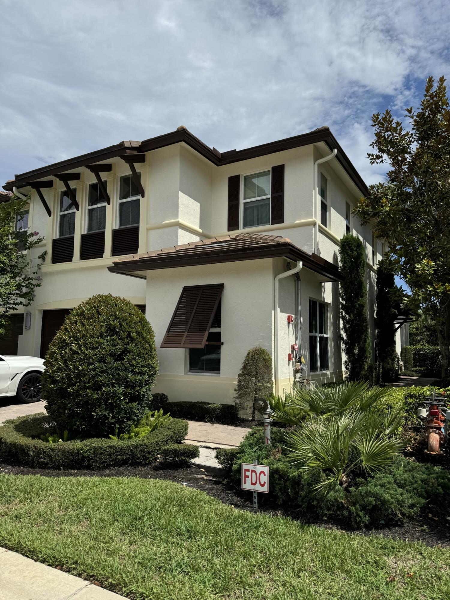 6640 Quiet Wave Trail, Unit 66 Boca Raton, FL 33433 - Photo 4 of 44 Front Corner Elevation