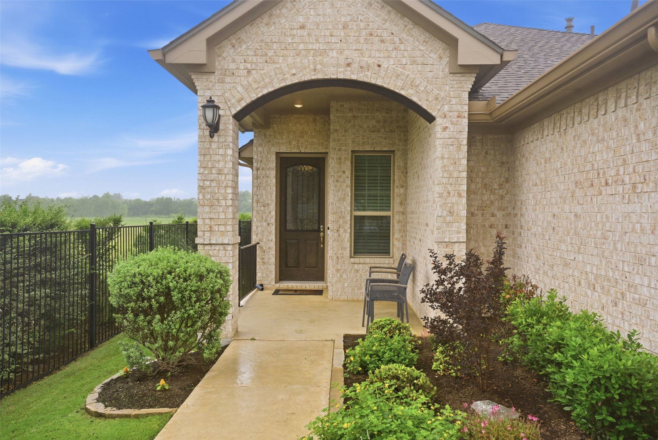 5100 Lusso Cove Round Rock, TX 78665 - Photo 3 of 39