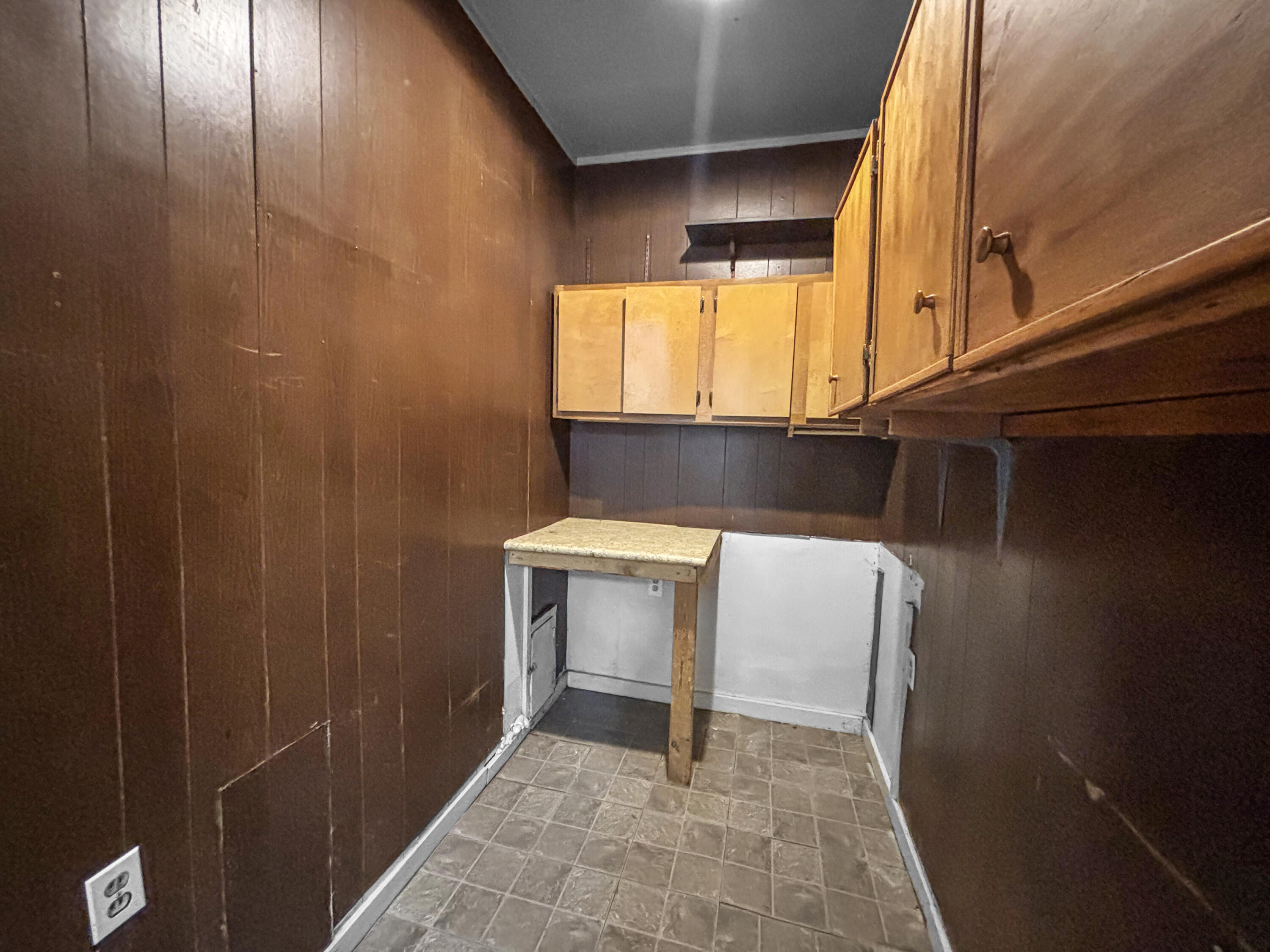 4411 45th Street Lubbock, TX 79414 - Photo 15 of 44 a bathroom with a sink and a toilet