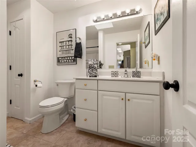 $449,000 | 949 Kanuga Road, Hendersonville, NC 28739