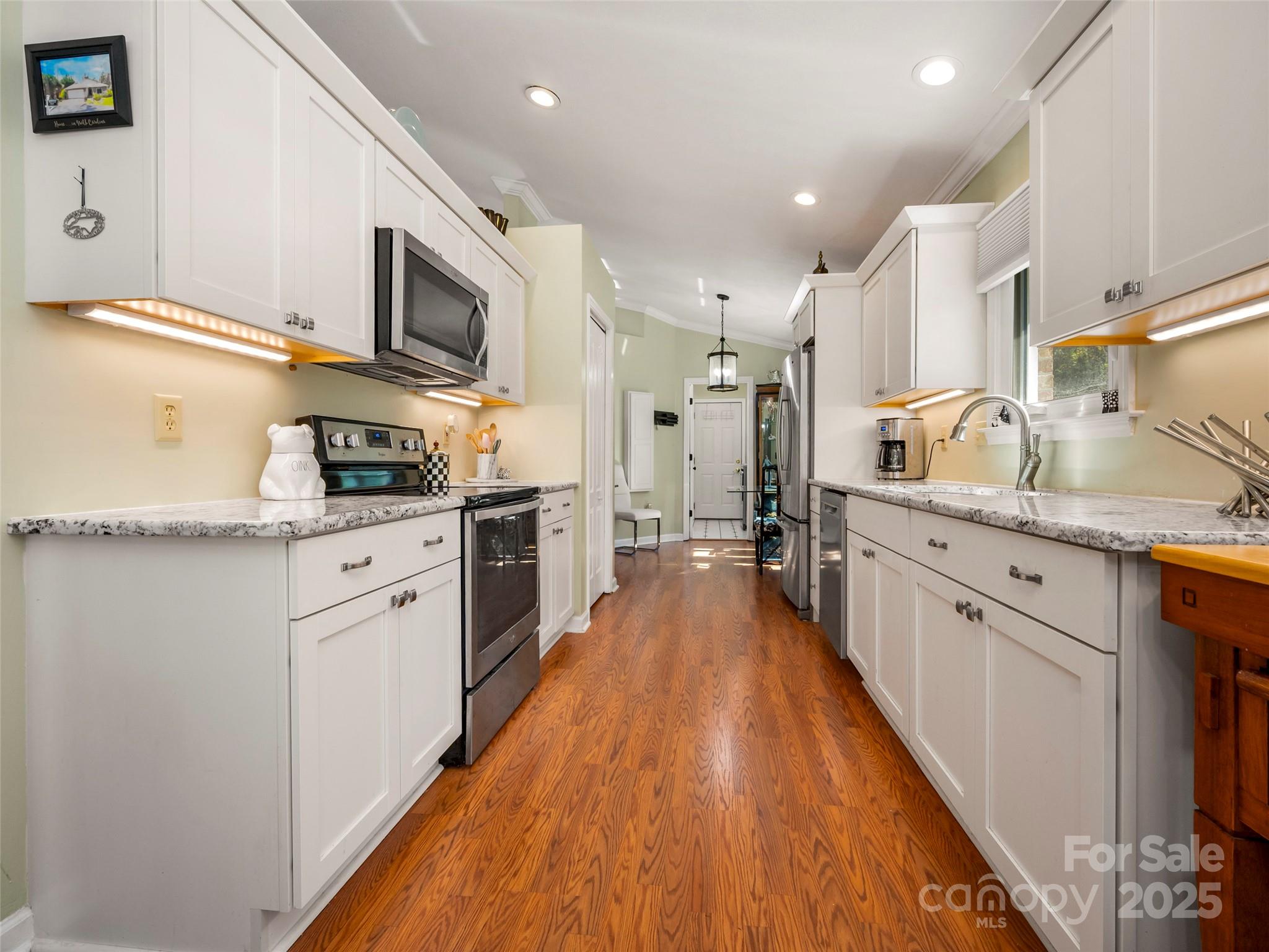 949 Kanuga Road Hendersonville, NC 28739 - Photo 23 of 45