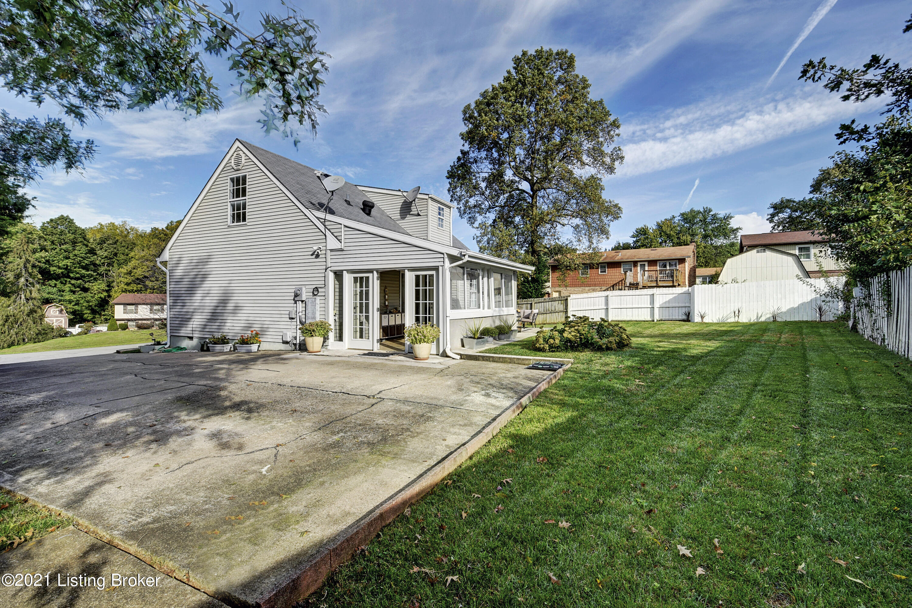 5603 Random Way Louisville, KY 40291 - Photo 28 of 28 Backyard