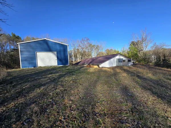 $260,000 | 321 John Locke Road, McMinnville, TN 37110