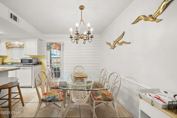$2,300 | 133 West Leslie Lane, Panama City Beach, FL 32407