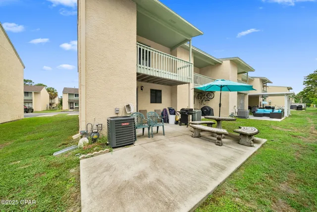 $2,300 | 133 West Leslie Lane, Panama City Beach, FL 32407