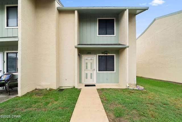 $2,300 | 133 West Leslie Lane, Panama City Beach, FL 32407