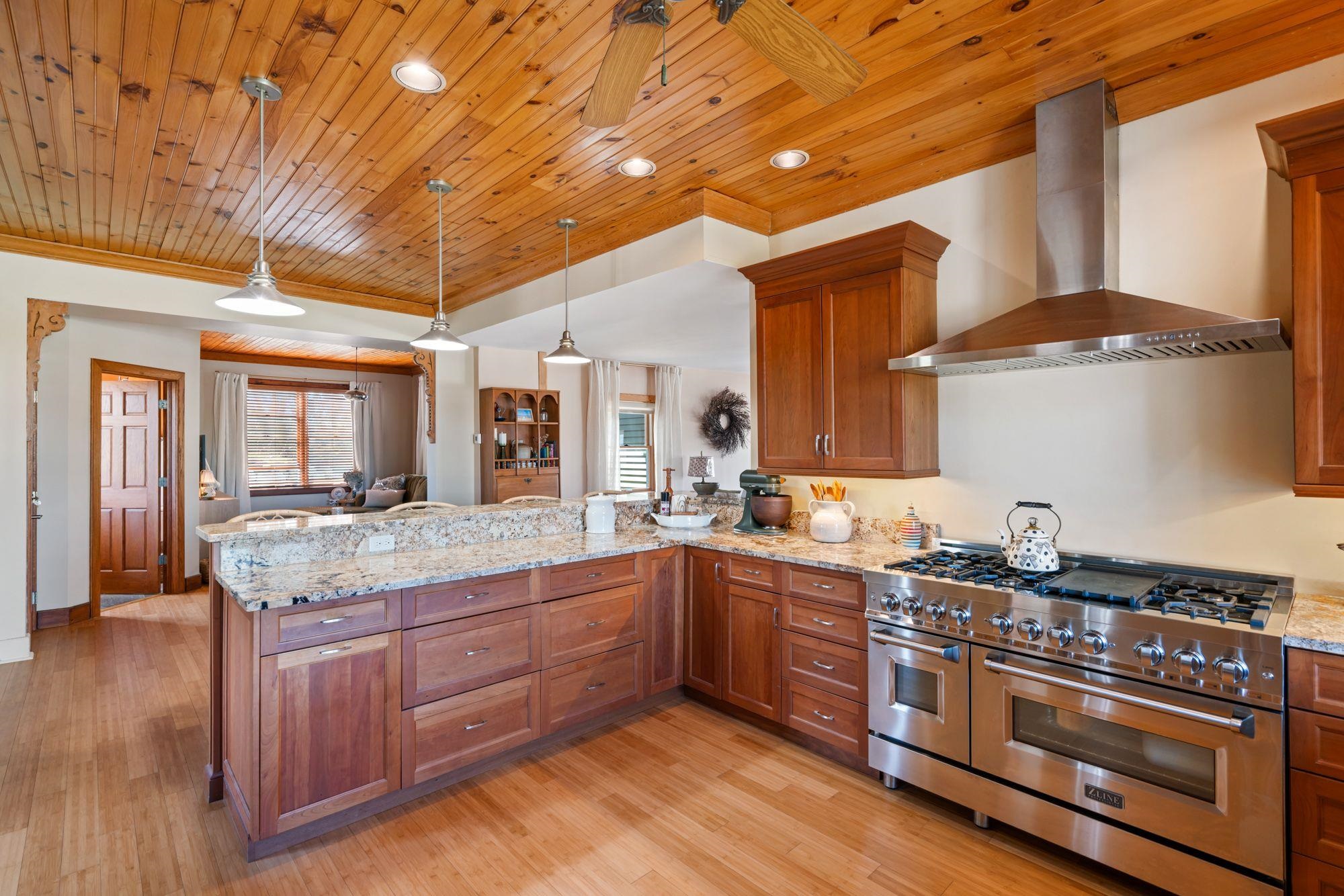 2035 West Sheridan Road Petoskey, MI 49770 - Photo 11 of 56