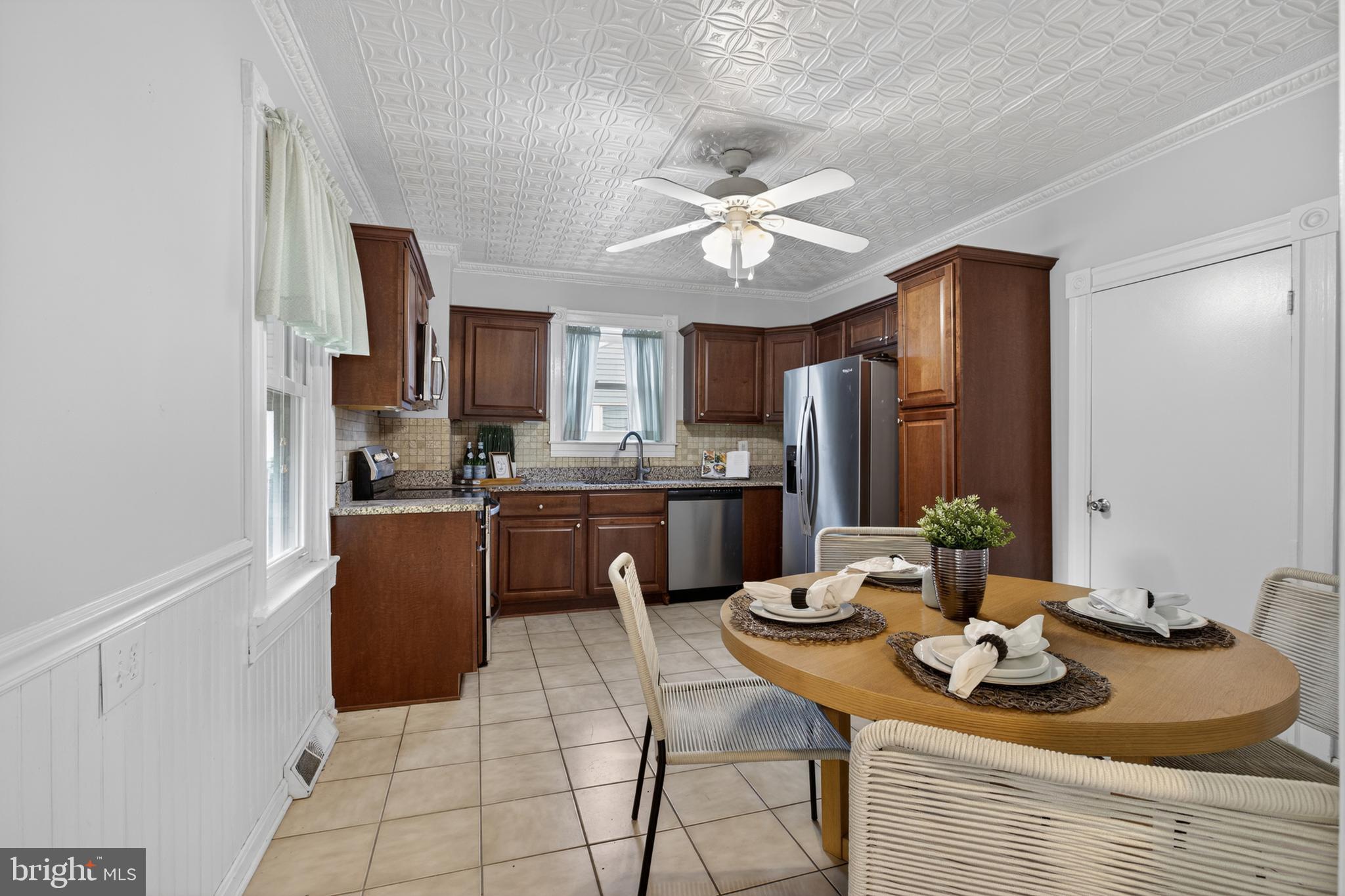 9 Rognel Avenue Baltimore, MD 21228 - Photo 15 of 47