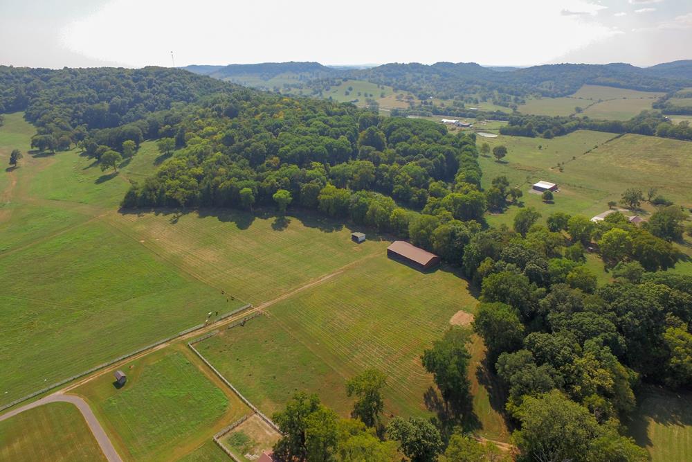 2207 Allisona Road Eagleville, TN 37060 - Photo 6 of 12 Gallery Image 6