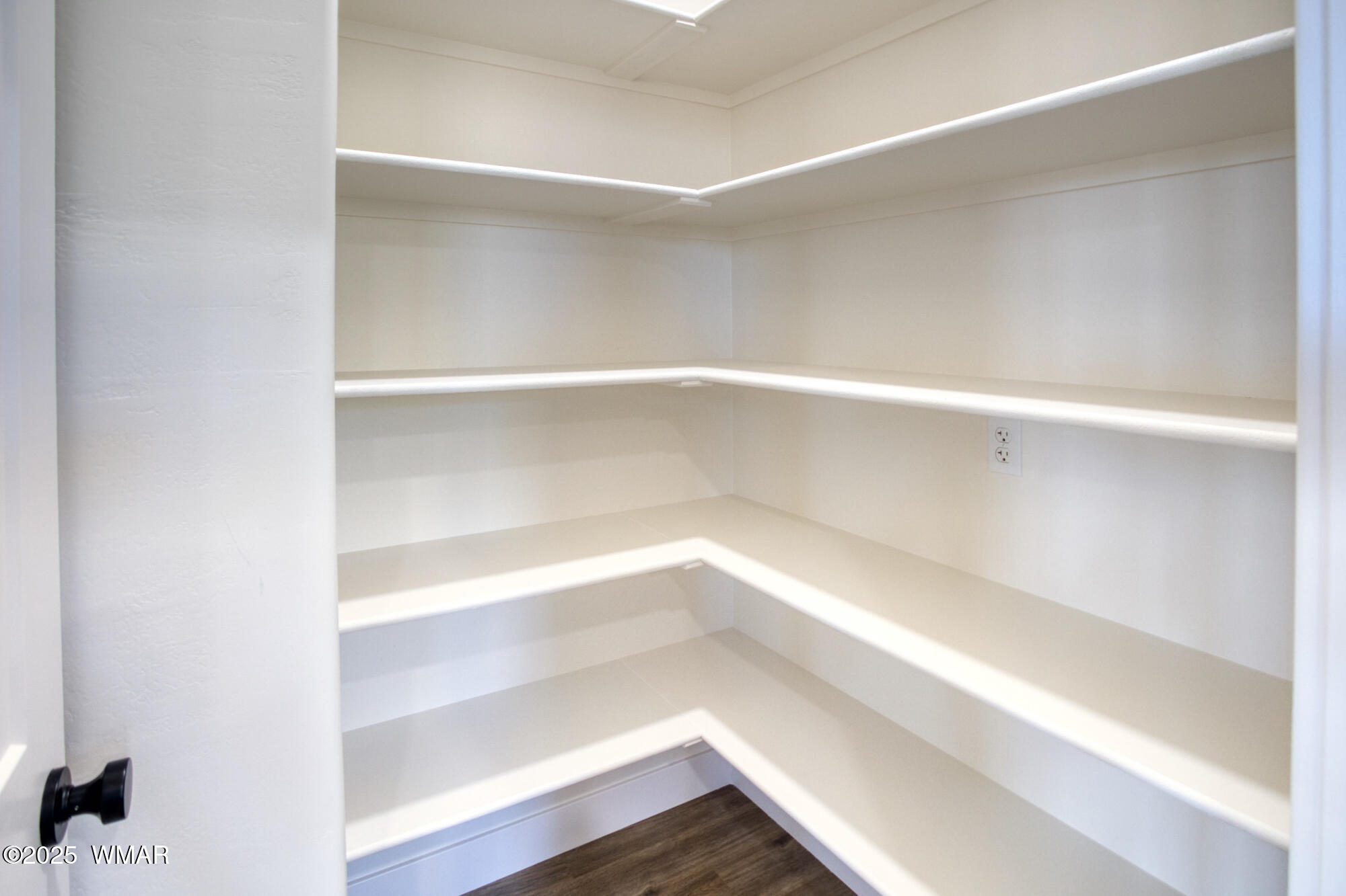 2080 East Bluff Ridge Road Show Low, AZ 85901 - Photo 11 of 23 Pantry