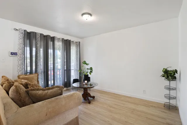 $352,000 | 6038 Fruitridge Road, Sacramento, CA 95820