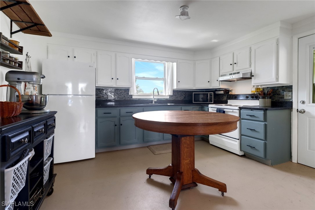 11313 Pinetrail Road Punta Gorda, FL 33955 - Photo 15 of 36