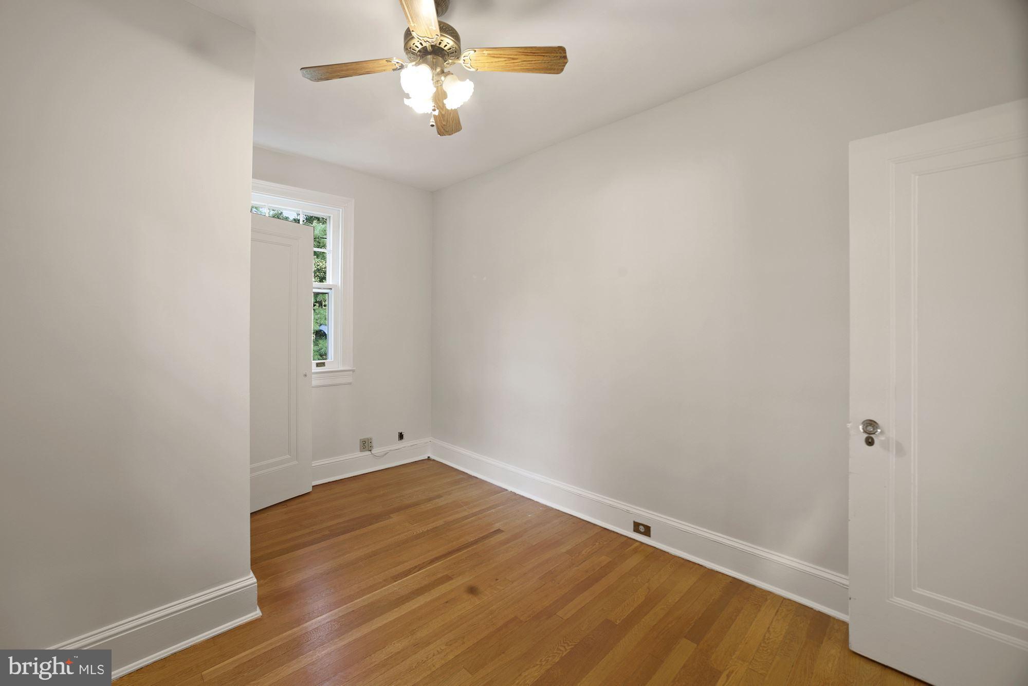 6820 Meadow Lane Chevy Chase, MD 20815 - Photo 27 of 54