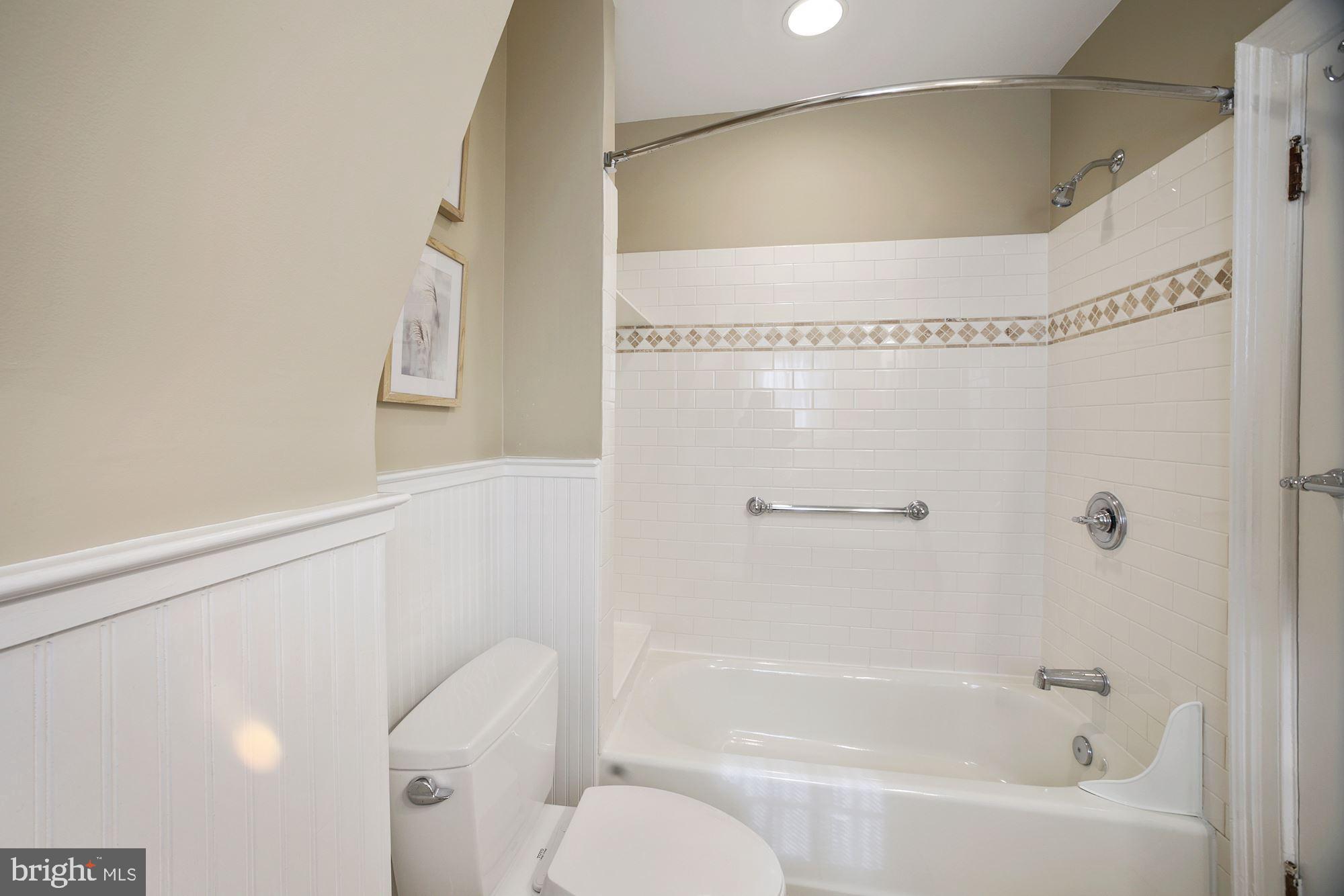 6820 Meadow Lane Chevy Chase, MD 20815 - Photo 32 of 54