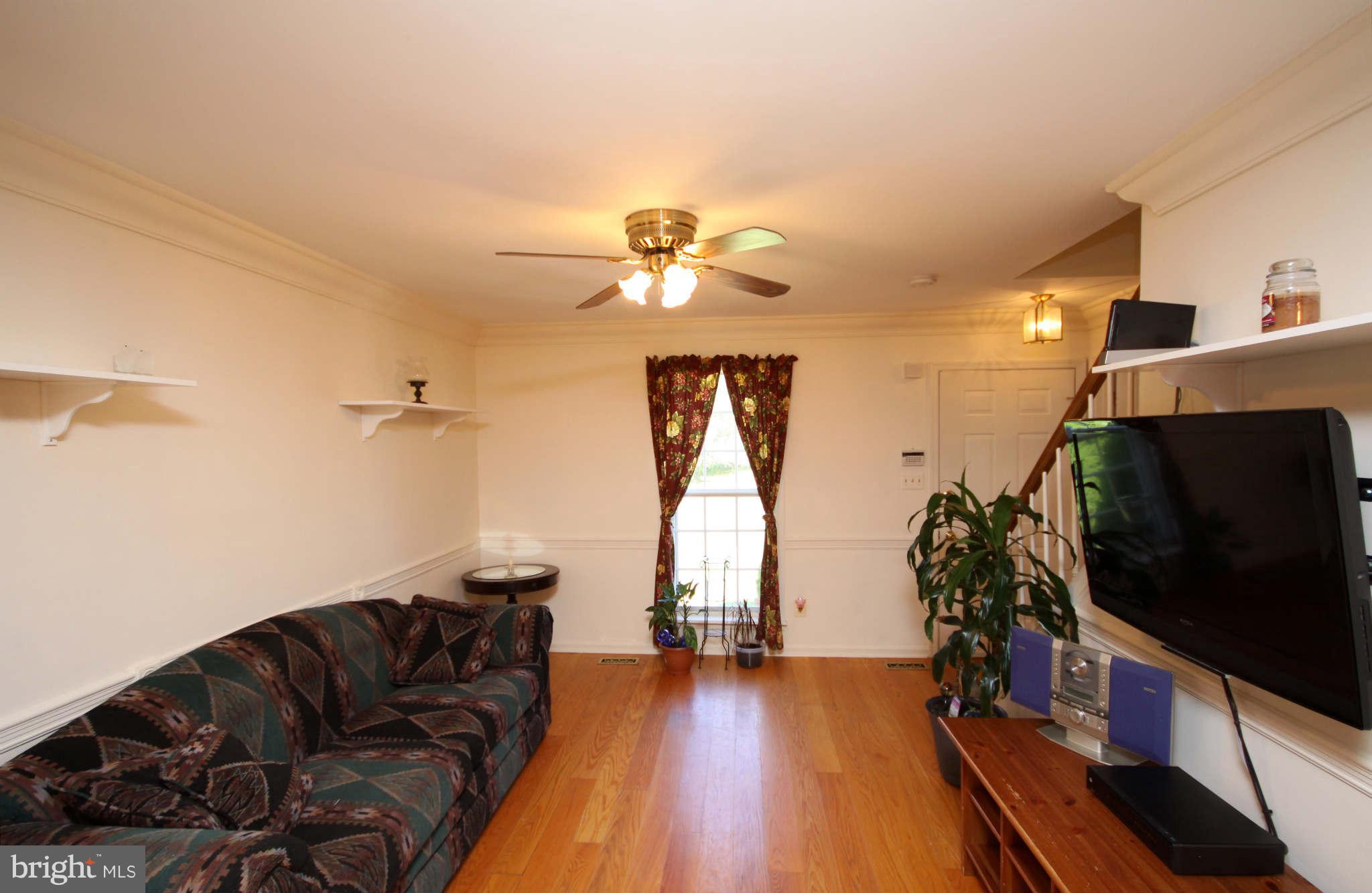 1651 Poole Road Darlington, MD 21034 - Photo 3 of 26 Living Room