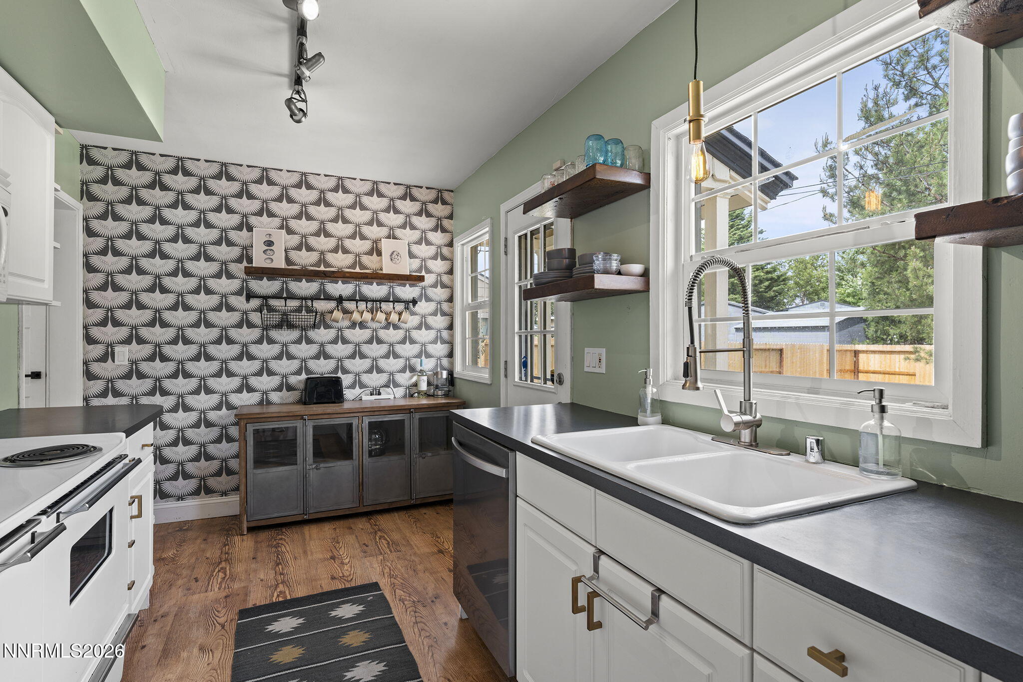 688 Arbutus Street Reno, NV 89509 - Photo 12 of 31 13-web-or-mls-_DSC0654