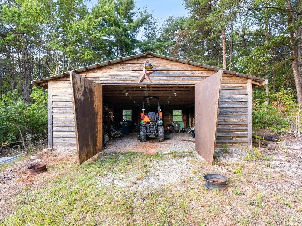 620 Oak Grove Road Landrum, SC 29356 - Photo 27 of 33 Gallery Image 27