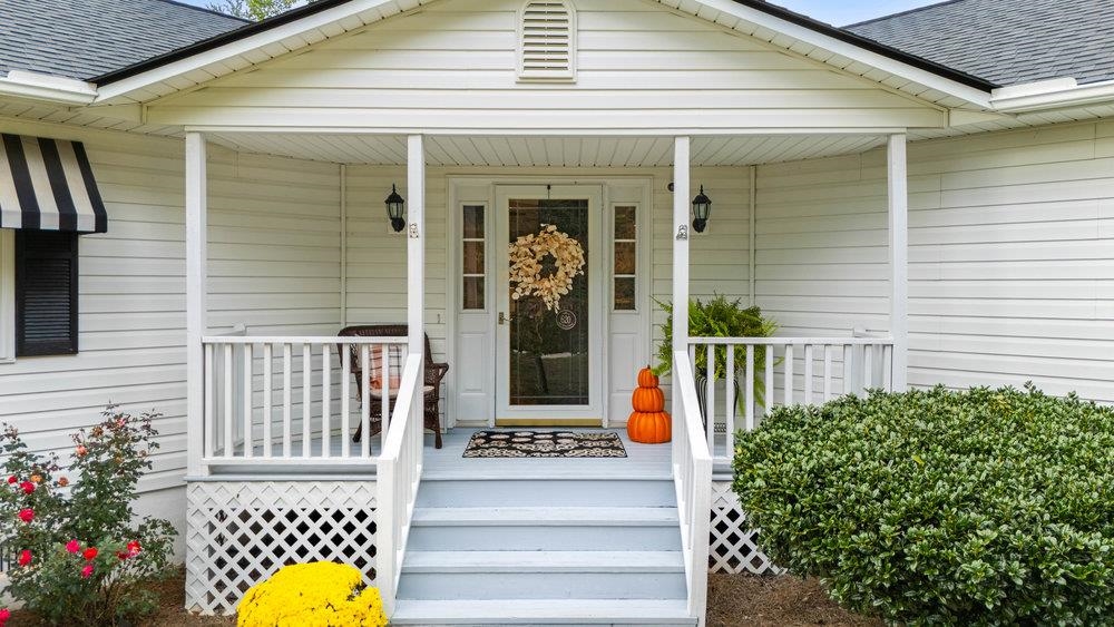 620 Oak Grove Road Landrum, SC 29356 - Photo 4 of 33 Gallery Image 4