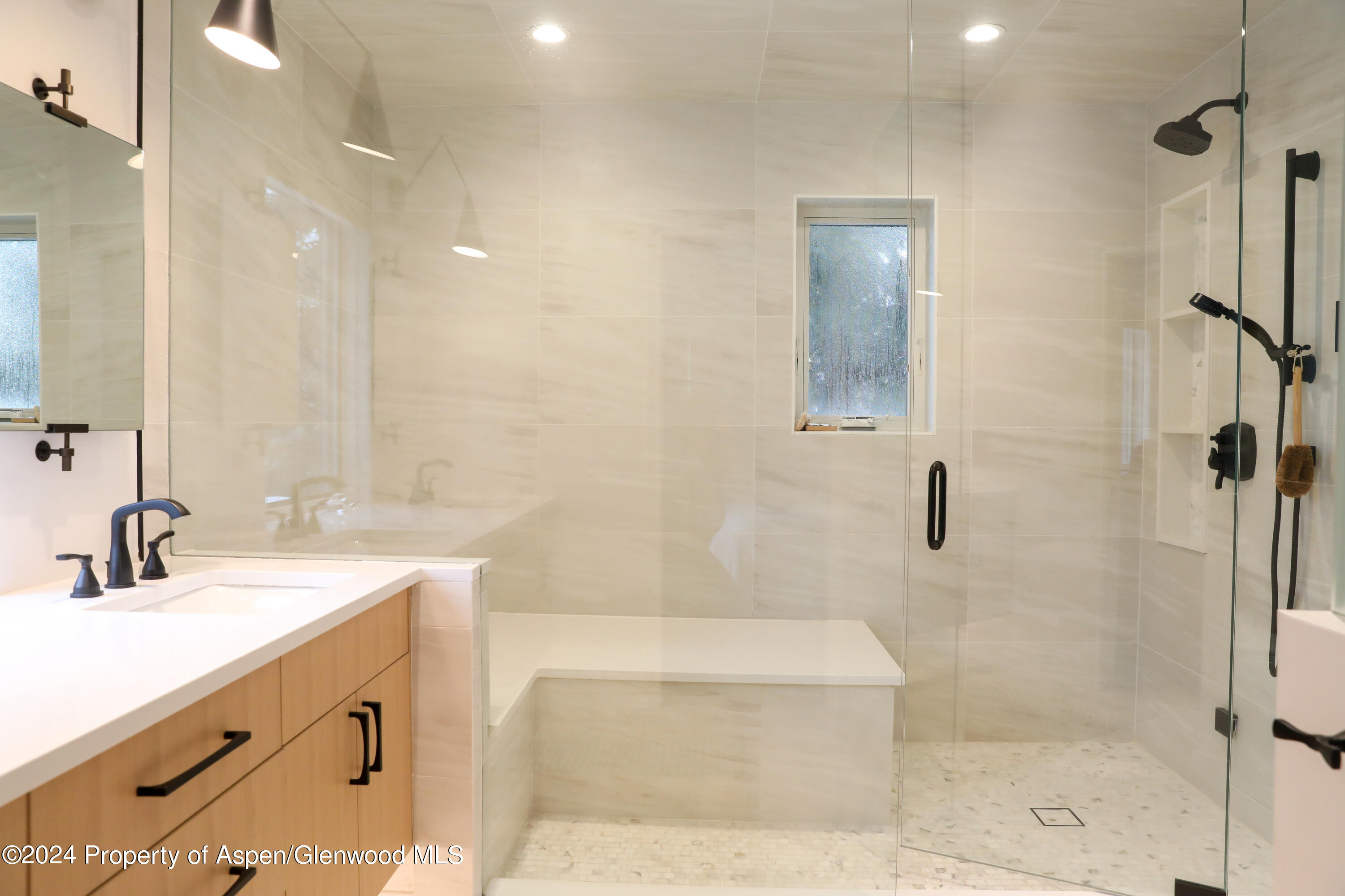 364 Summerset Lane Basalt, CO 81621 - Photo 4 of 17 5G3A0037