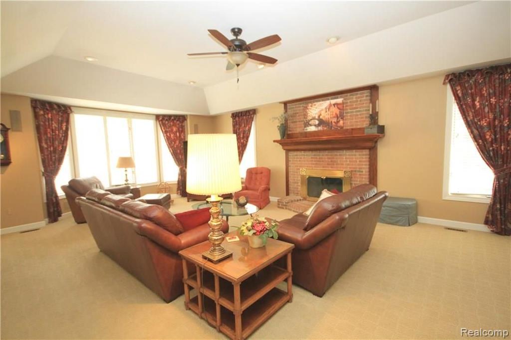 1266 Pebble Pointe Drive Rochester, MI 48307 - Photo 23 of 52