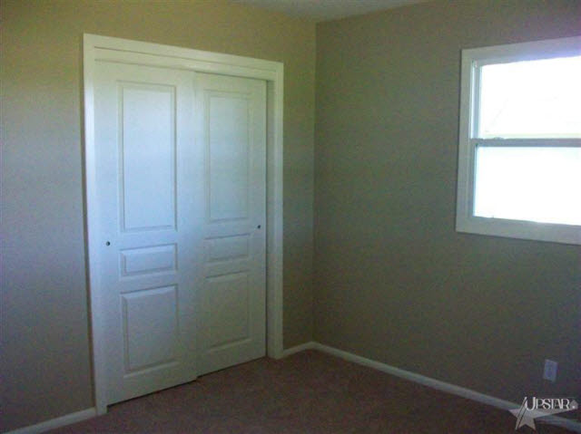 5129 Ann Hackley Road Fort Wayne, IN 46835 - Photo 8 of 11