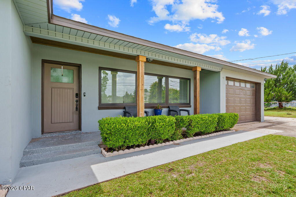 3140 Douglas Road Panama City, FL 32405 - Photo 3 of 25