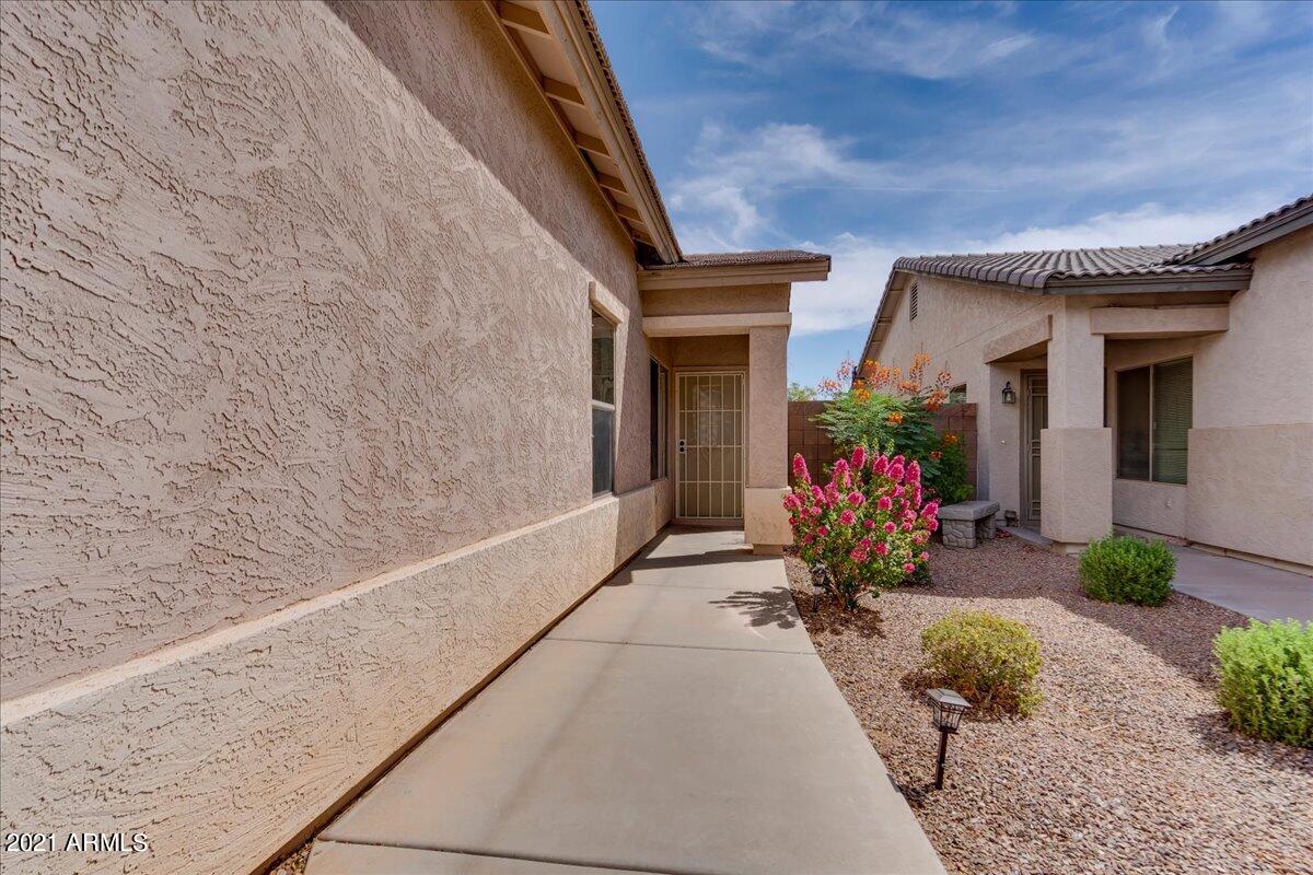 44189 Pioneer Road Maricopa, AZ 85139 - Photo 4 of 26 04-4