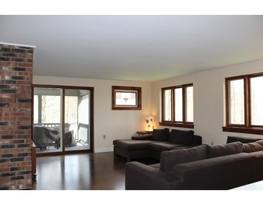 395 West Leyden Road Leyden, MA 01337 - Photo 7 of 27 Gallery Image 7
