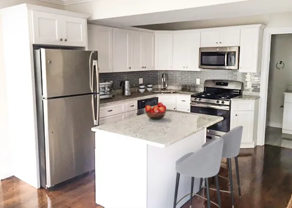 $4,100 | 3381 R Washington Street, Unit 1, Boston, MA 02130