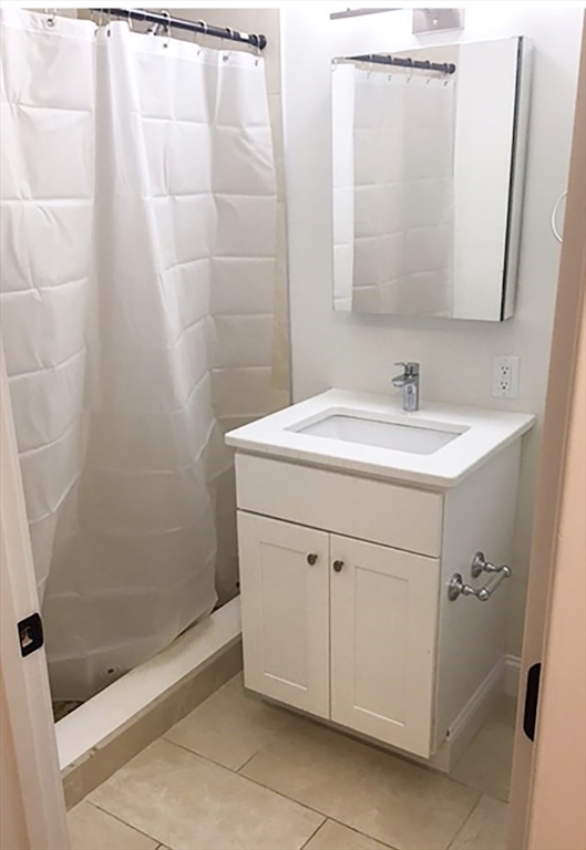 3381 R Washington Street, Unit 1 Boston, MA 02130 - Photo 3 of 10 Gallery Image 3