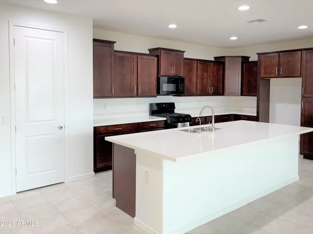 $2,695 | 25734 North 140th Lane, Surprise, AZ 85387