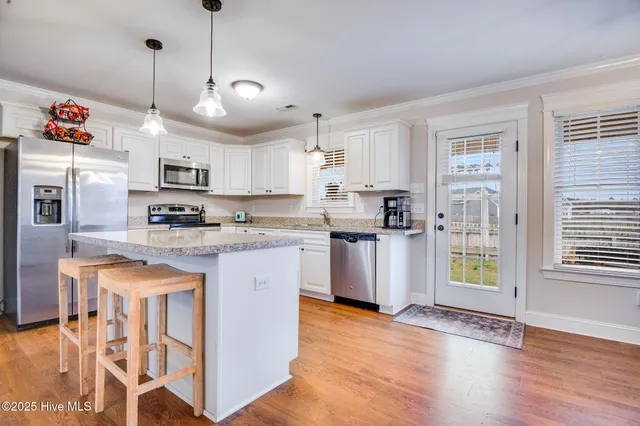 $300,000 | 43 Covington Court, New Bern, NC 28560