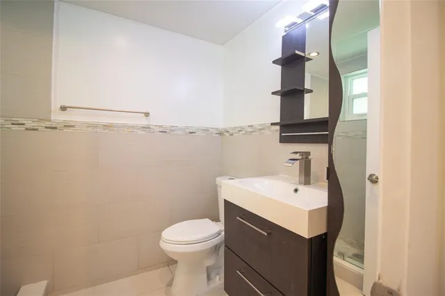 $2,200 | 8401 Royal Palm Boulevard, Unit 8401, Coral Springs, FL 33065