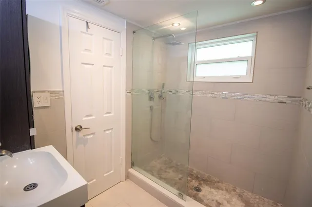 $2,200 | 8401 Royal Palm Boulevard, Unit 8401, Coral Springs, FL 33065