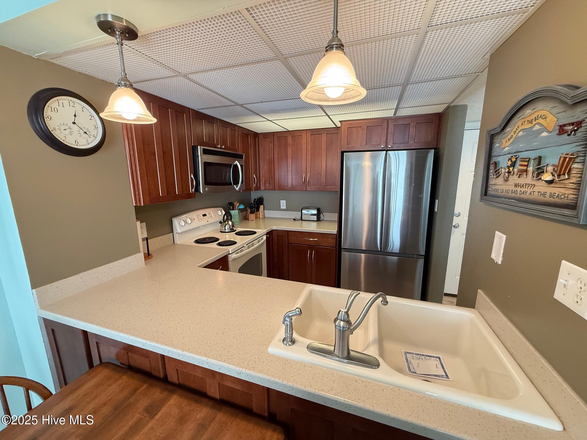 2000 New River Inlet Road, Unit 2102 North Topsail Beach, NC 28460 - Photo 7 of 26 IMG_3039