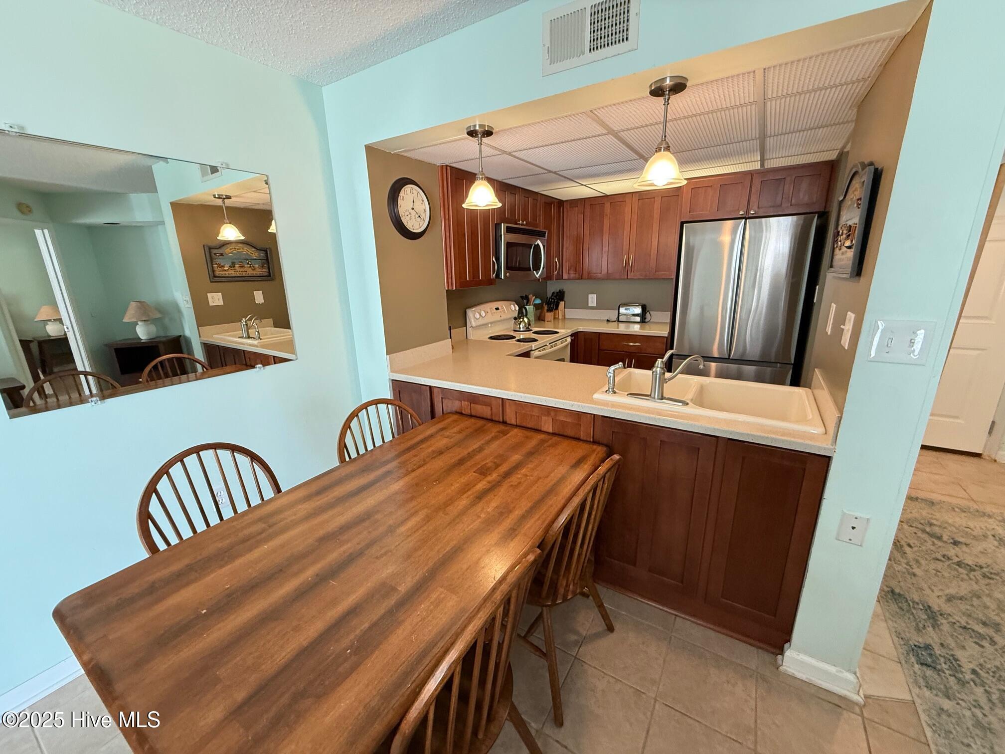 2000 New River Inlet Road, Unit 2102 North Topsail Beach, NC 28460 - Photo 8 of 26 IMG_3036