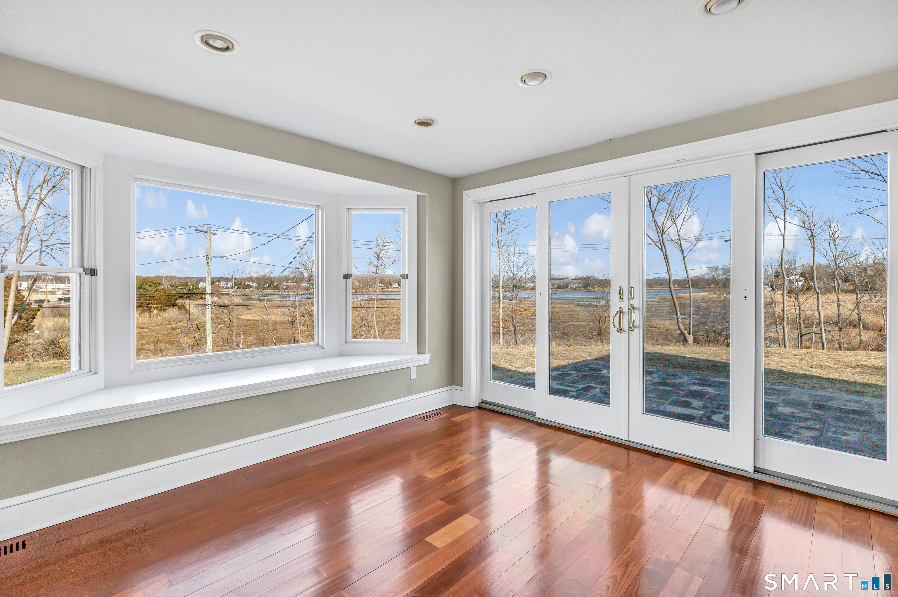 590 Gulf Street Milford, CT 06460 - Photo 15 of 40