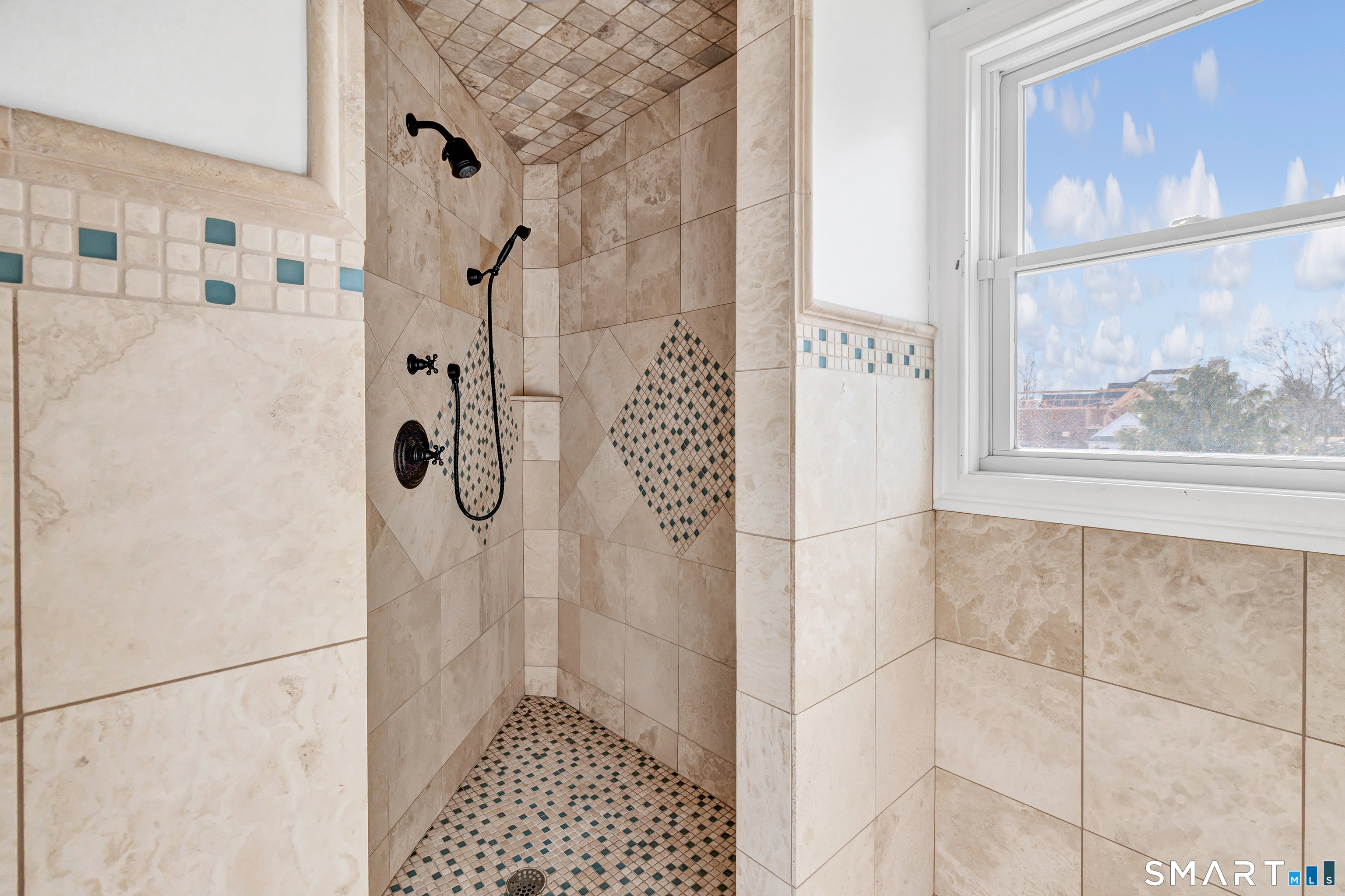 590 Gulf Street Milford, CT 06460 - Photo 23 of 40