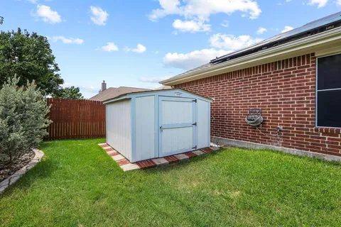 $375,000 | 307 Highland Ridge Drive, Wylie, TX 75098