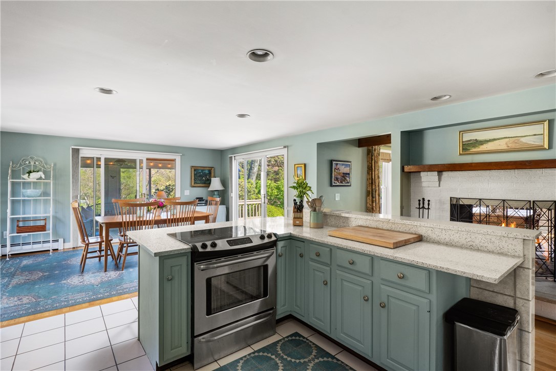 67 Wright Lane Jamestown, RI 02835 - Photo 15 of 31