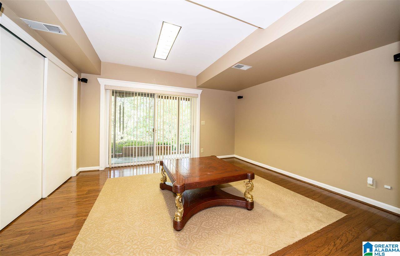 1086 Crest Road Leeds, AL 35094 - Photo 26 of 40