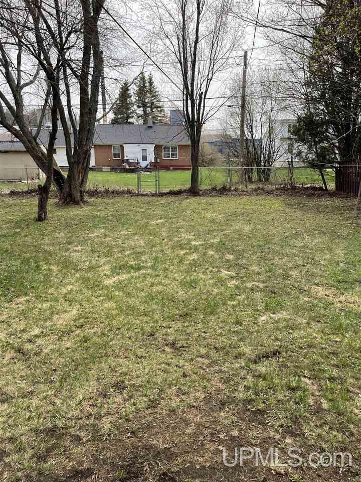 683 Cedar Street Ishpeming, MI 49849 - Photo 18 of 20