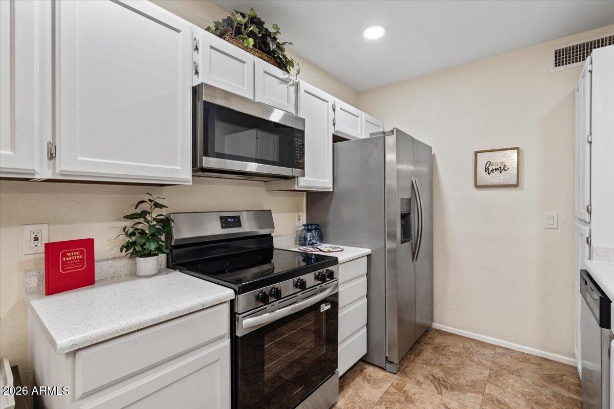 5230 East Brown Road, Unit 110 Mesa, AZ 85205 - Photo 19 of 48 22-DSC03573