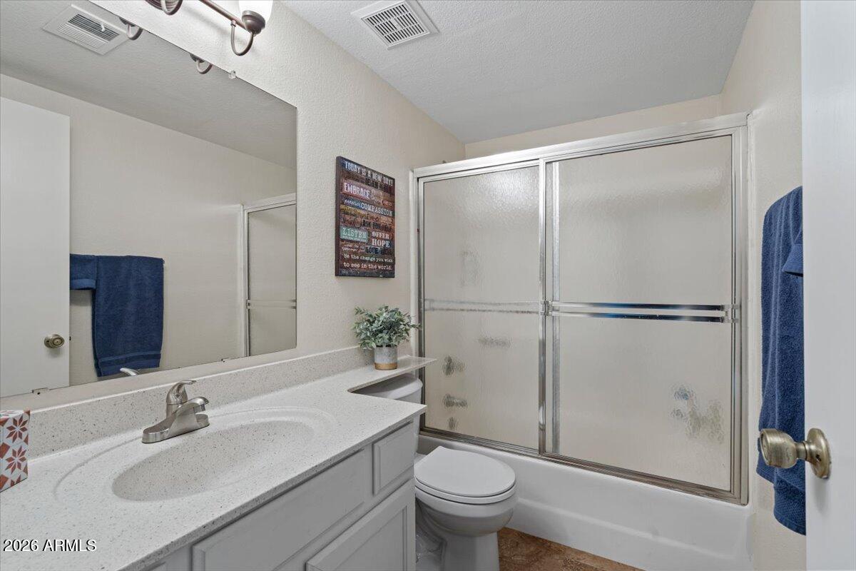 5230 East Brown Road, Unit 110 Mesa, AZ 85205 - Photo 24 of 48 Guest Bathroom