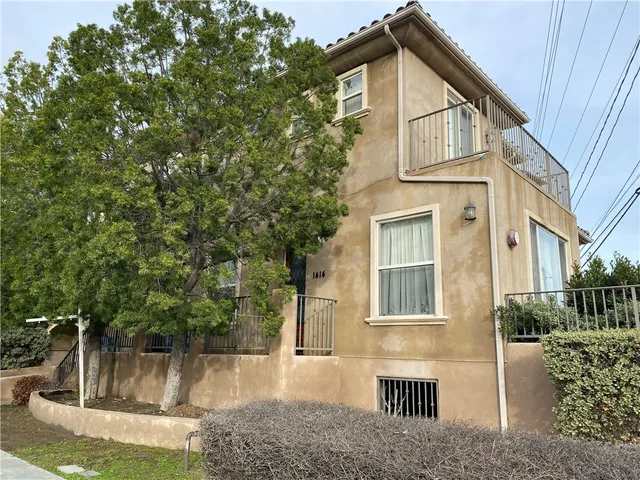 $3,700 | 1414 North Hollywood Way, Burbank, CA 91505