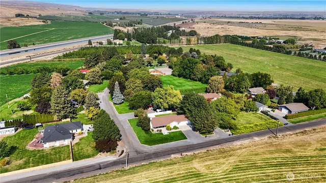 $684,900 | 2176 Road 17.7 Northwest, Ephrata, WA 98823