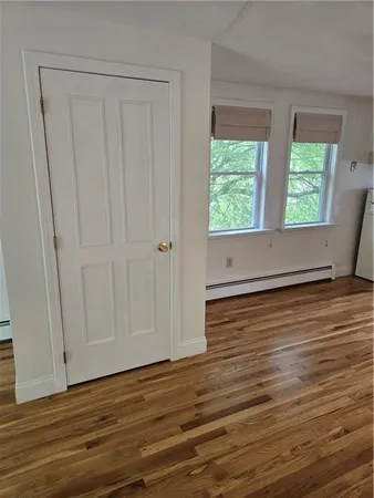 $1,900 | 64 Barnsdale Road, East Providence, RI 02915