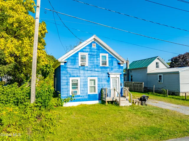 $135,000 | 24 Wing Street, Fort Edward, NY 12828
