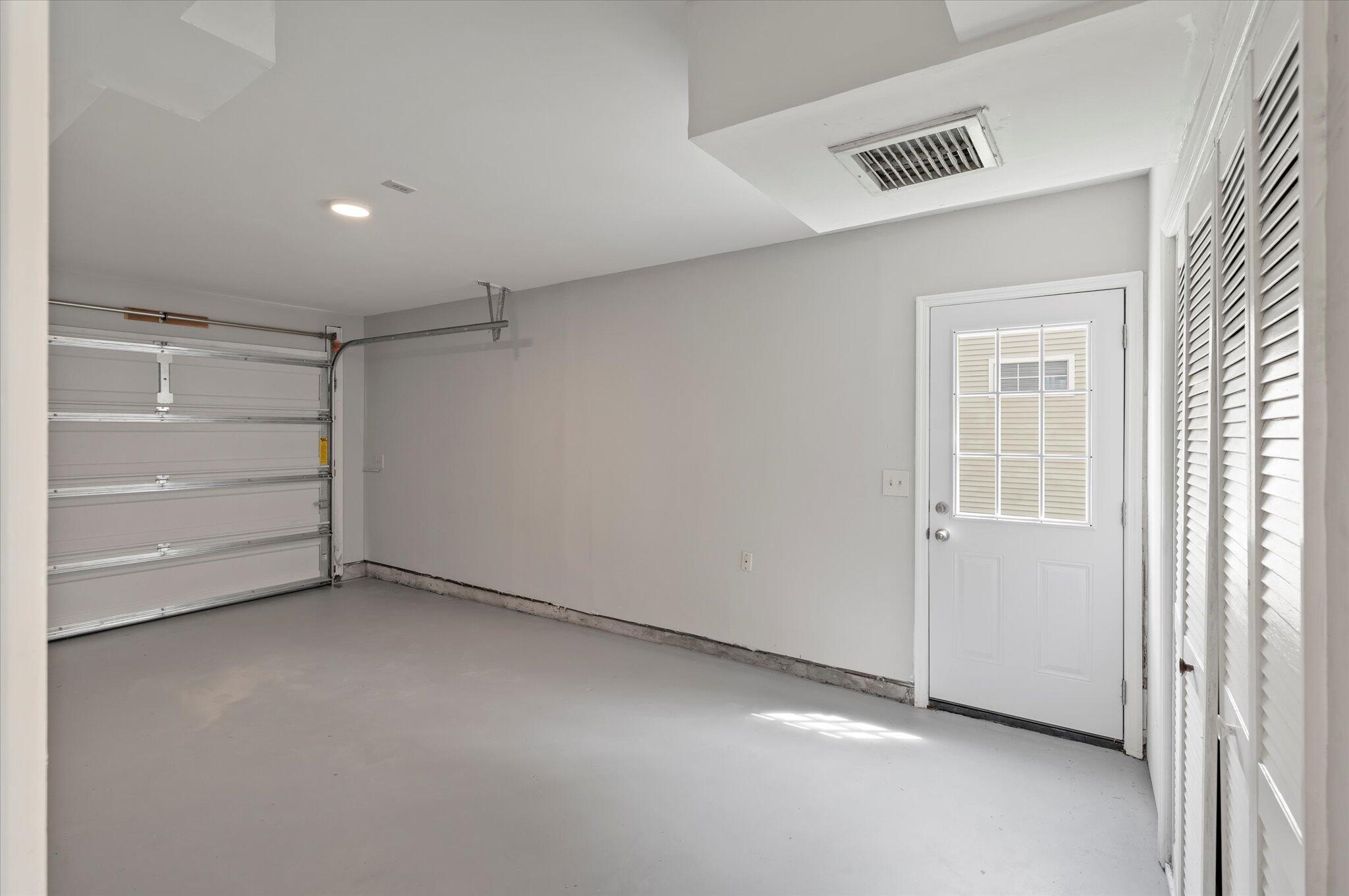 2440 Castlereagh Road Charleston, SC 29414 - Photo 20 of 24 24-2440_Castlereagh_Lowcountry_Exposure-