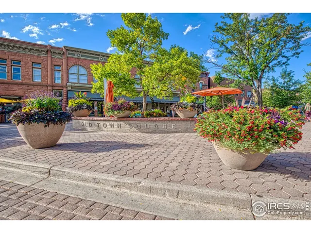 a view of street with sitting area
